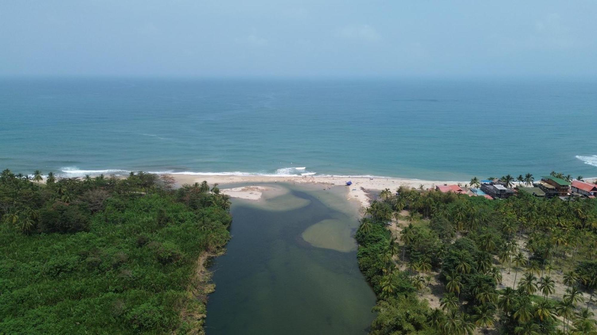 Mendihuaca Beach By Zakua Guachaca Luaran gambar